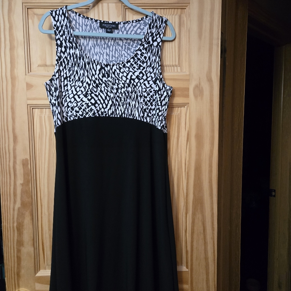 Perceptions Dress - image 7